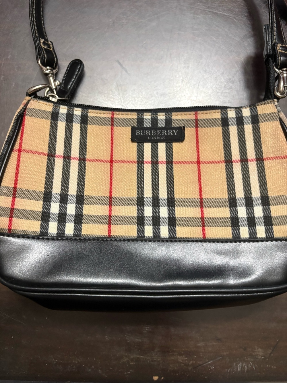 Cute little fashionable bag - Picture 3 of 5